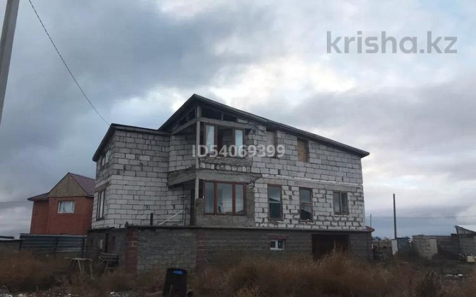 6-комнатный дом, 312 м², 10 сот., С.Сейфуллина 10  - изображение 1