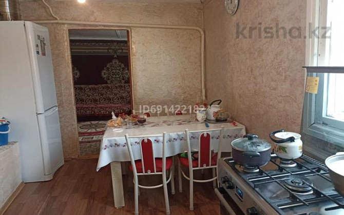 3-комнатный дом, 64 м², 10 сот., Толе-би 29  - изображение 8
