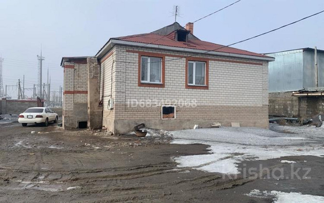 4-комнатный дом, 167 м², 10 сот., Исенова 87А  - изображение 1