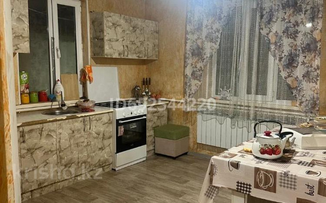 6-комнатный дом, 200 м², 8 сот., Елтінді Батыр 6 - Район кафе Лотос Жаркент - изображение 3