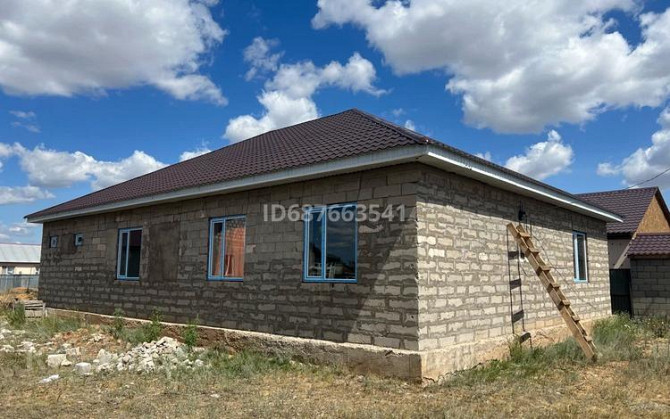 5-комнатный дом, 280 м², 10 сот., 4 Мкр  - изображение 2