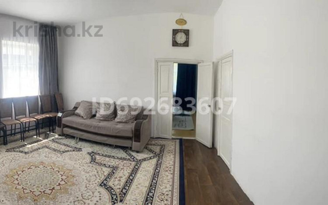 4-комнатный дом, 80 м², 8 сот., Нұрлан Тұрысов 54 - В районе больницы  - изображение 1