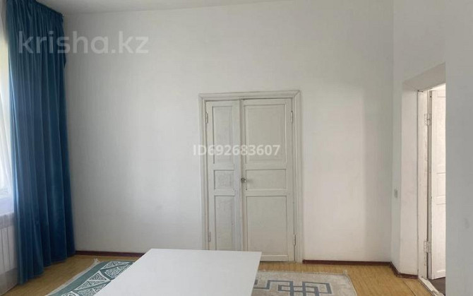 4-комнатный дом, 80 м², 8 сот., Нұрлан Тұрысов 54 - В районе больницы  - изображение 3