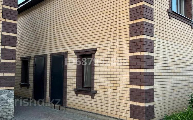 9-комнатный дом, 220 м², 7.5 сот., Жилой массив БЕРЕКЕ 54 - Район Авто Цона Актобе - изображение 4
