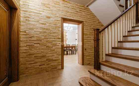 4-комнатный дом, 154 м², 21 сот., Мкр. Айсулу-2, ул. Ораза Жандосова 17 