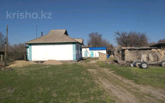 3-комнатный дом, 70 м², 30 сот., Абая 9 - Школьный  - изображение 1