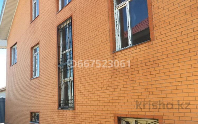5-комнатный дом, 440 м², 10 сот., Ораза Жандосова 12  - изображение 1
