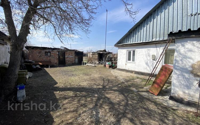 4-комнатный дом, 83.8 м², 20 сот., Степная 23 Аксу - изображение 6
