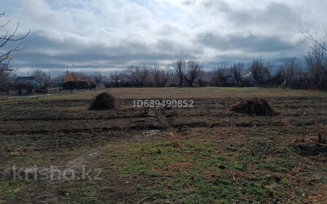 4-комнатный дом, 120 м², 28 сот., Сарыбай көшесі 38 - Возле башня  - photo 2
