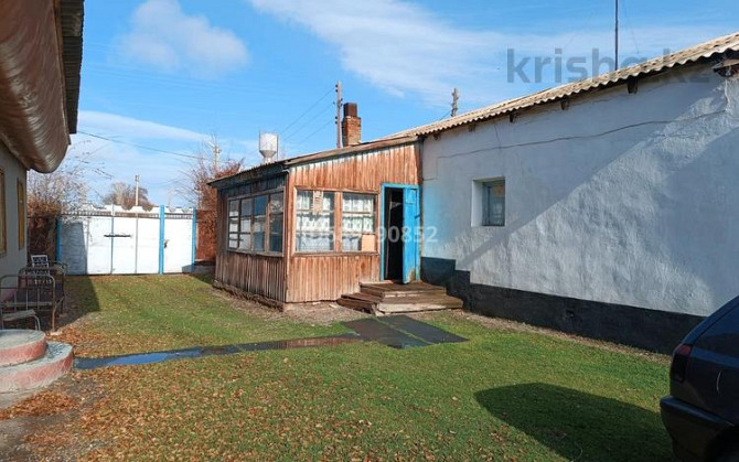 4-комнатный дом, 120 м², 28 сот., Сарыбай көшесі 38 - Возле башня  - photo 5