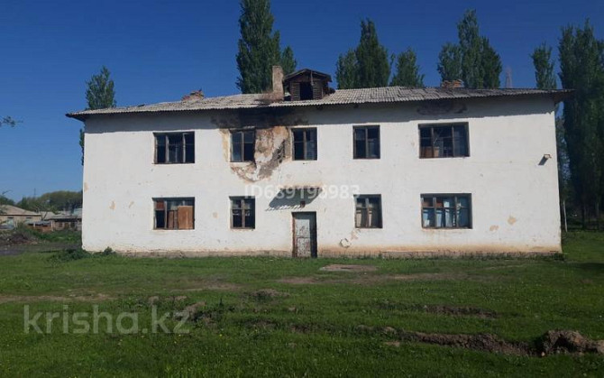 8-комнатный дом, 300 м², 10 сот., С. Ногайбай  - изображение 1