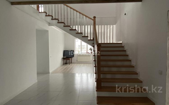 8-комнатный дом, 200 м², 10 сот., Молодёжная 33Б  - photo 6