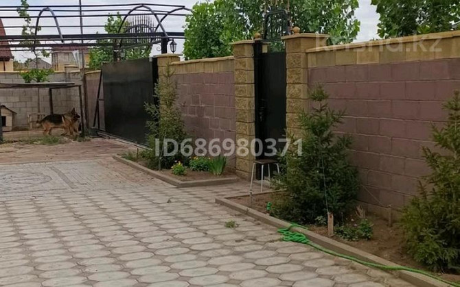 8-комнатный дом, 280 м², 11 сот., 3 мкр 75  - photo 3