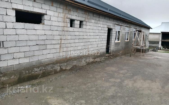 6-комнатный дом, 195 м², 1000 сот., Жастар 5 - Акбай бурылысы шпагат 2 коше жастар  - photo 2