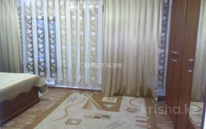 7-комнатный дом, 170 м², 6 сот., Туймебая, Первомайская 32  - изображение 2