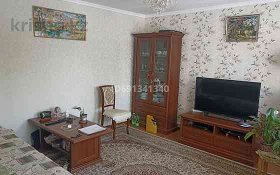 7-комнатный дом, 81 м², 4.71 сот., Коперника - Раибека Алматы