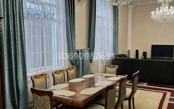 7-комнатный дом, 220 м², 4 сот., Соболева 7 Алматы