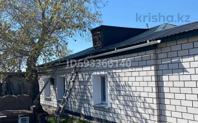 3-комнатный дом, 58.7 м², 0.1121 сот., Макаэанова 32а - Сзади кофе Нур Алди  - изображение 1