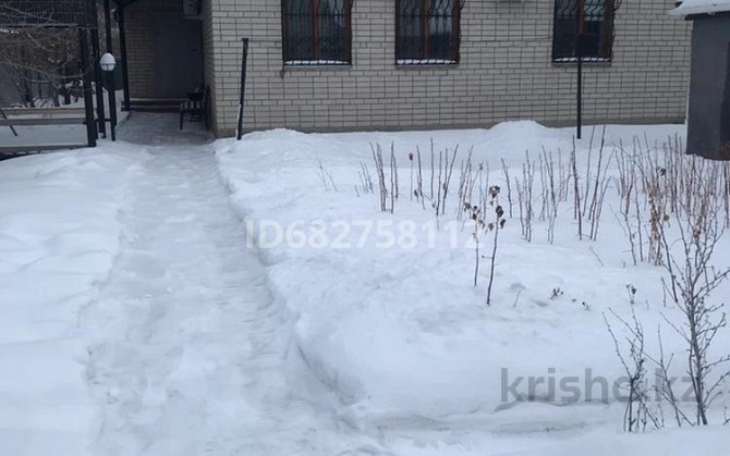 5-комнатный дом, 140 м², 5 сот., Самұрық 9 Актобе - изображение 1