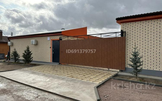 14-комнатный дом, 480 м², 10 сот., Мкр. Рауан, лин. 3А 24  - изображение 1