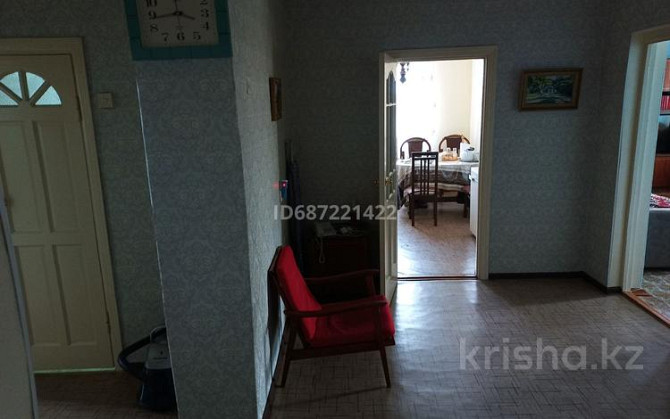 5-комнатный дом, 160 м², 22 сот., Тәуелсіздік 1а - Астана  - photo 4