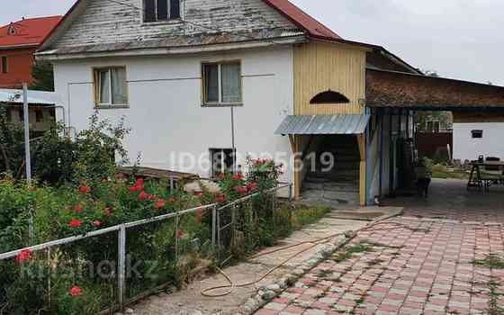 6-комнатный дом, 160 м², 7 сот., мкр Думан-1 27 - Ул.Бишкек Almaty