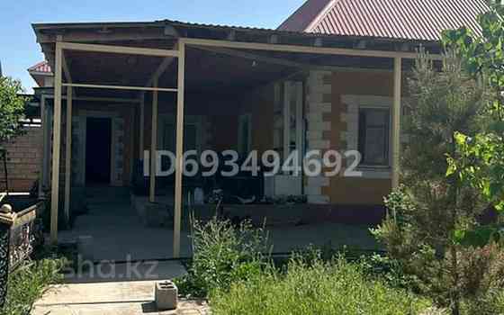 4-комнатный дом, 85 м², 12 сот., мкр Бозарык - Городок Керемет Shymkent