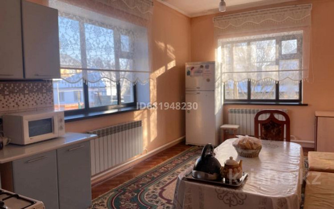 8-комнатный дом, 250 м², 15 сот., Валиханова 107 Жаркент - изображение 5