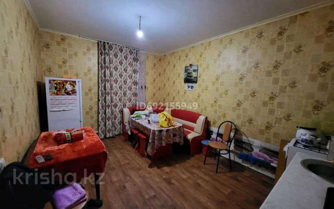 4-комнатный дом, 82 м², 10 сот., Дина Нурпейсова 7 Щапово - изображение 2