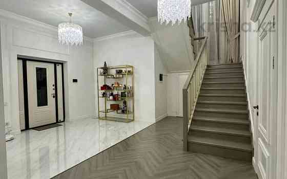 10-комнатный дом, 400 м², 8 сот., мкр Кайрат Almaty
