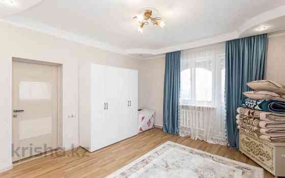 4-комнатный дом, 270 м², 7.4 сот., Мкр. Тау Самал 128 Алматы