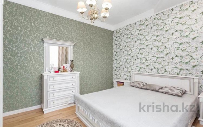 4-комнатный дом, 270 м², 7.4 сот., Мкр. Тау Самал 128 Almaty - photo 3