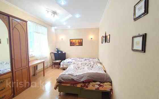 6-комнатный дом, 387 м², 9 сот., мкр Хан Тенгри - Навои Almaty