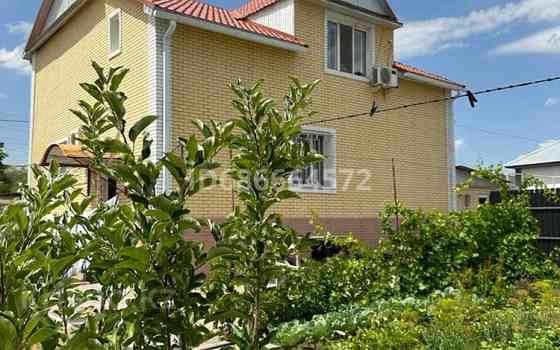 4-комнатный дом, 216 м², 6 сот., 18 мкр., по улице Муканова - Жамбыла 