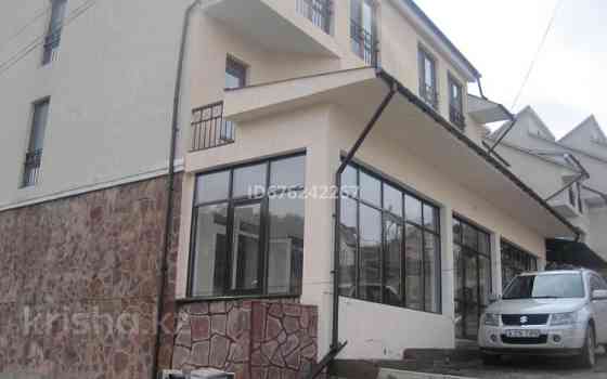 10-комнатный дом, 580 м², 5 сот., мкр Актобе Алматы