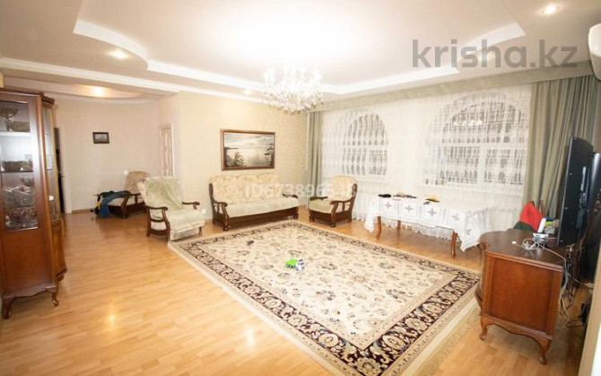 8-комнатный дом, 320 м², 10 сот., проспект Шакарима 106 - Чайковского Semey - photo 8
