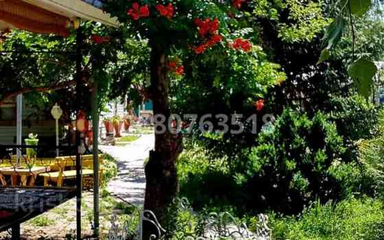 4-комнатный дом, 90 м², 8 сот., мкр Мирас, Дачная Алматы