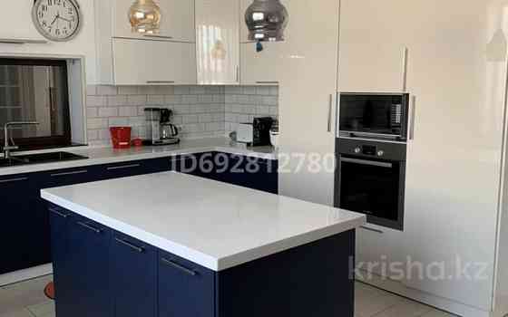 5-комнатный дом, 250 м², 10 сот., Абая 334 - Уалиханова Талдыкорган