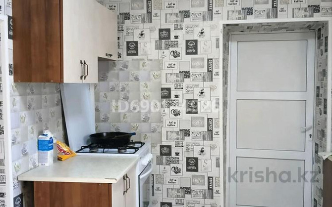 3-комнатный дом, 60 м², 300 сот., Женис 103а - Магазин Светлана Атбасар - изображение 1
