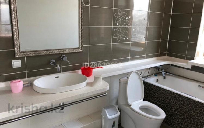 5-комнатный дом, 270 м², 6 сот., мкр Каменское плато 7 Almaty - изображение 7