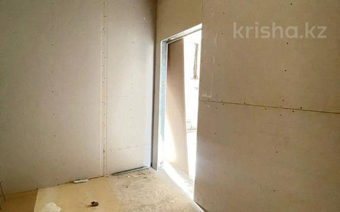 5-комнатный дом, 308 м², 2.5 сот., Роза жаманова 209 Алматы - изображение 8