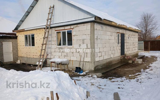 4-комнатный дом, 120 м², 6 сот., 1 массив 86 - Спортивный комплекс  - изображение 1