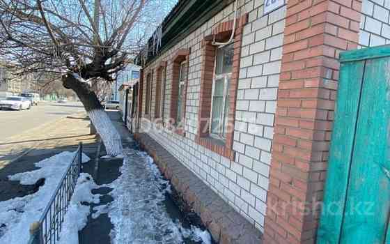 4-комнатный дом, 100 м², 6 сот., Сатпаева 206 - Пересечение угол Достоевского Павлодар