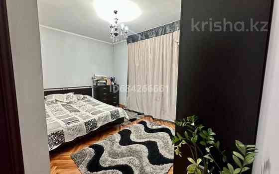 4-комнатный дом, 200 м², 8 сот., мкр Акжар 9 Алматы