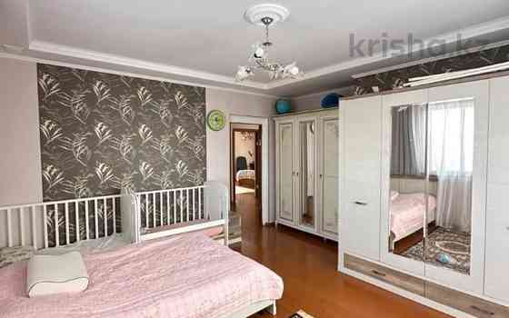 6-комнатный дом, 300 м², 8 сот., Мурата 27 Almaty
