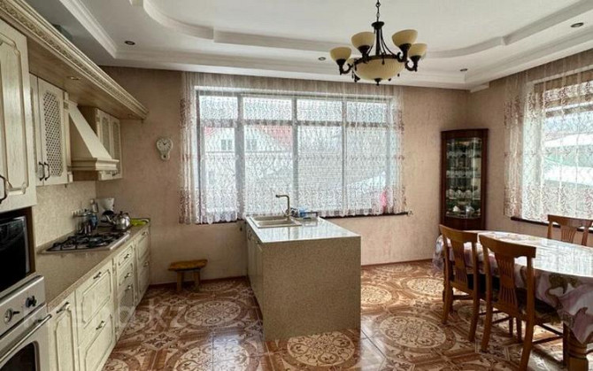 6-комнатный дом, 300 м², 8 сот., Мурата 27 Алматы - изображение 7