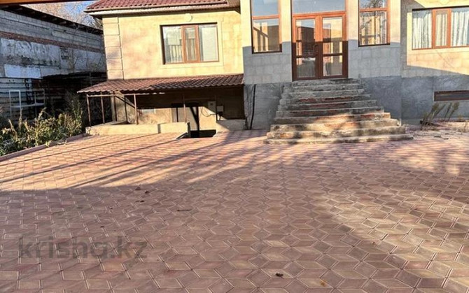 4-комнатный дом, 390 м², 13 сот., Меньщикова 17 Щучинск - изображение 1