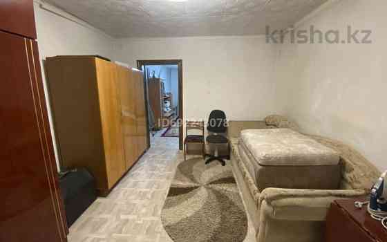 6-комнатный дом, 126 м², 6 сот., Акмая 4 а - Окжетпес Астана