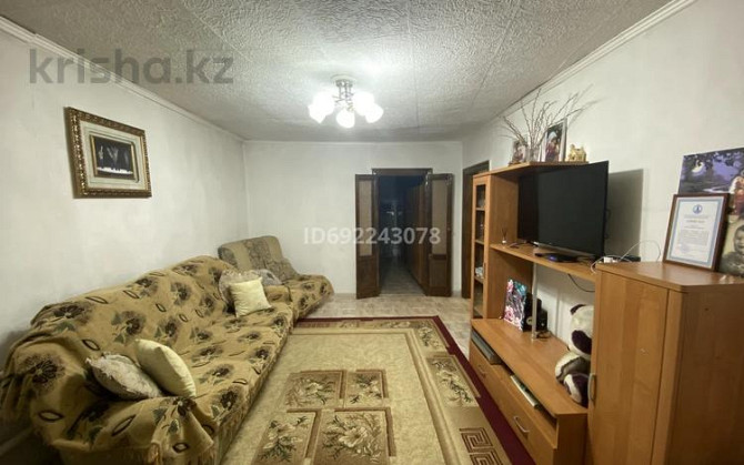 6-комнатный дом, 126 м², 6 сот., Акмая 4 а - Окжетпес Астана - изображение 1