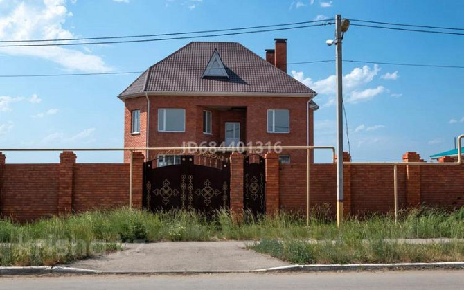 8-комнатный дом, 400 м², 26 сот., Мкр северный 1389 Костанай - изображение 1